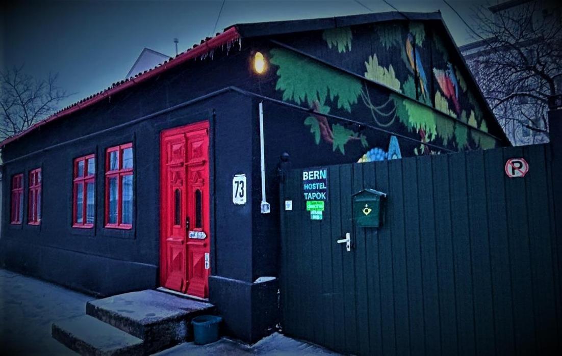 Bern Hostel Кишинев Екстериор снимка