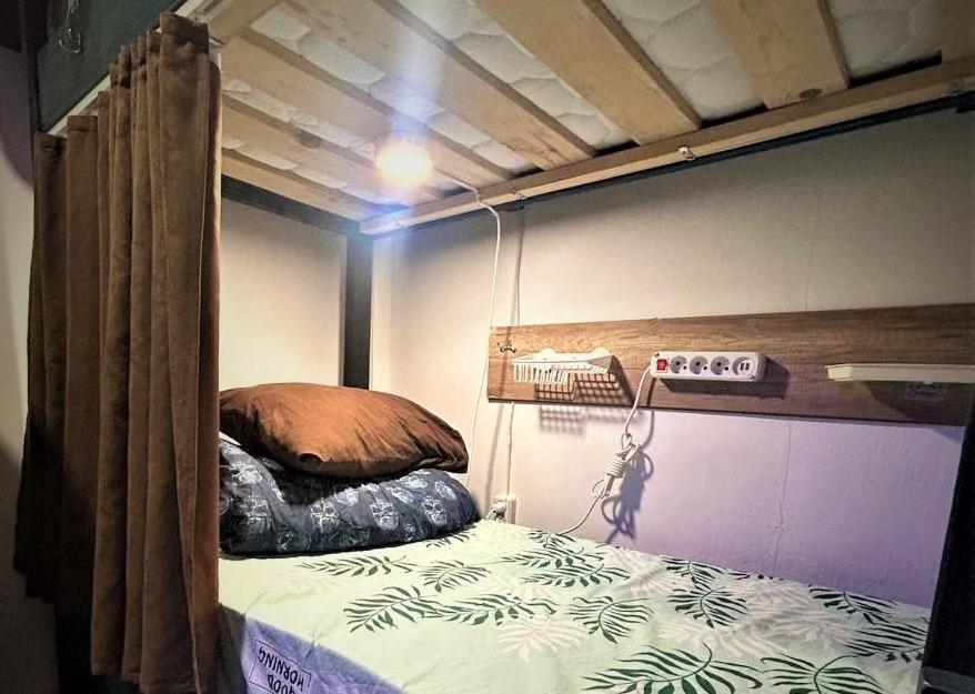 Bern Hostel Кишинев Екстериор снимка
