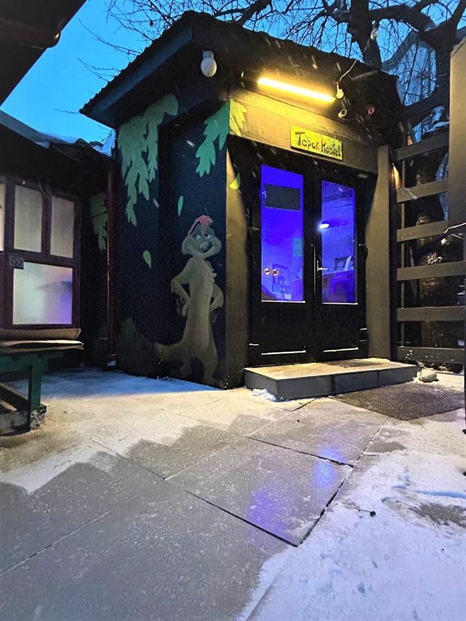 Bern Hostel Кишинев Екстериор снимка