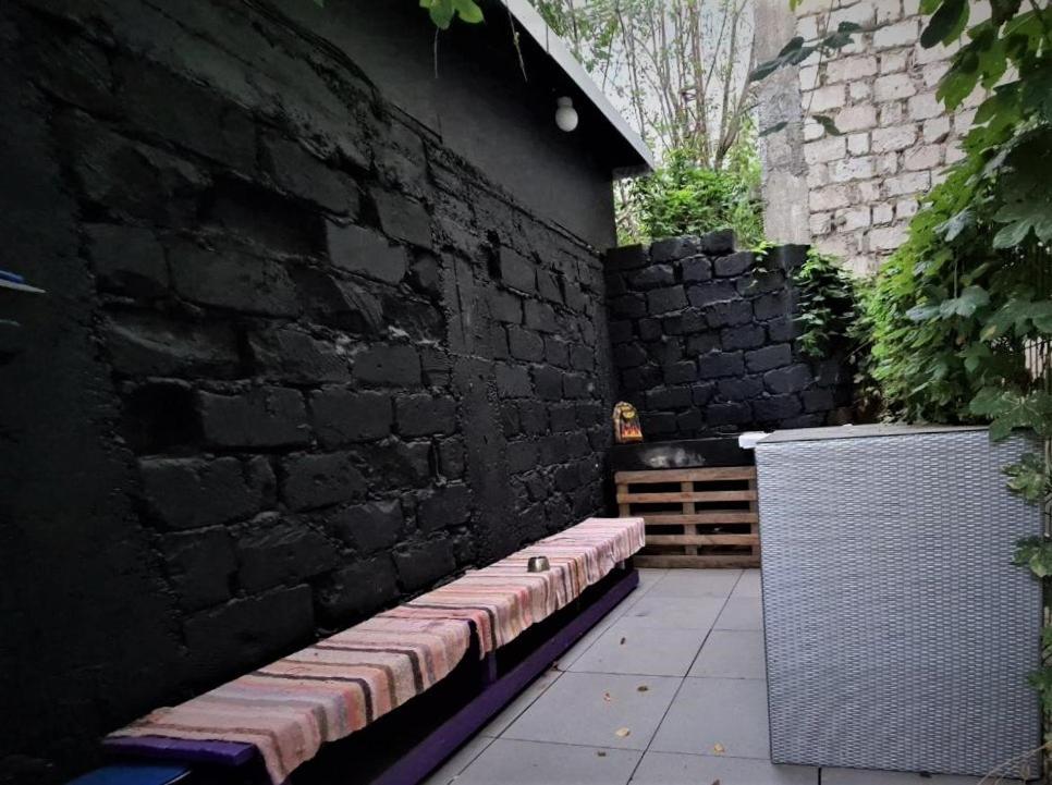 Bern Hostel Кишинев Екстериор снимка