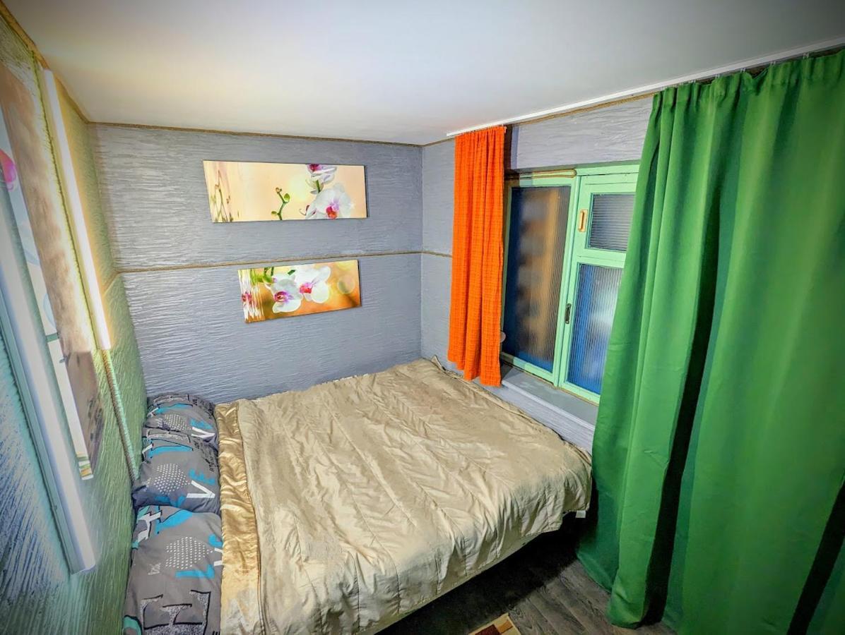 Bern Hostel Кишинев Екстериор снимка